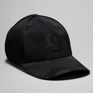 LULULEMON TRUCKER HAT S/M NWT